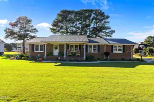 631 E Sanders St, Four Oaks, NC 27524 - Photo 1