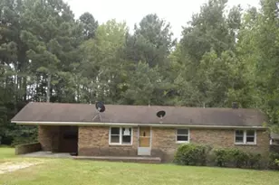 220 N Richardson Rd, Siler City, NC 27344 - Photo 1