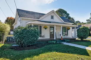 305 S Pearl St, Princeton, NC 27569 - Photo 1