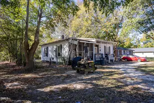 103 W Preston St, Selma, NC 27576 - Photo 1