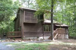 801 Coker Dr, Chapel Hill, NC 27517 - Photo 1