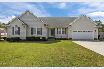 102 Remington Drive, Coats, NC 27521 - Photo 1