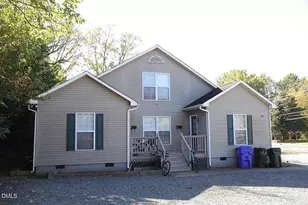 607 W Cameron Ave, Chapel Hill, NC 27516 - Photo 1