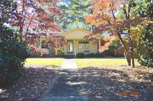 102 E Stevens St, Smithfield, NC 27577 - Photo 1