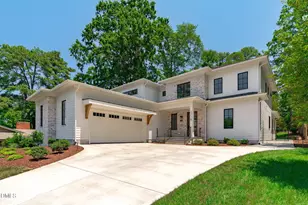 1718 Piccadilly Ln, Raleigh, NC 27608 - Photo 1