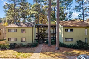 514 Pine Ridge Pl, Raleigh, NC 27609 - Photo 1