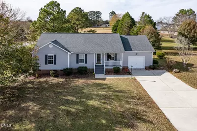101 Lansing Drive, Benson, NC 27504 - Photo 1