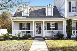 541 Pinecroft Dr, Clayton, NC 27520 - Photo 1