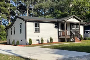 401 Commonwealth St, Durham, NC 27703 - Photo 1