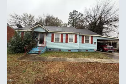 408 E Canary Street, Dunn, NC 28334 - Photo 1