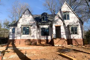 1105 Kingwood Dr, Raleigh, NC 27609 - Photo 1