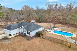 188 Scarlet Oak Dr, Raeford, NC 28376 - Photo 1