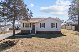 934 Old Zebulon Rd, Wendell, NC 27591 - Photo 1