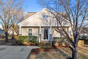 204 McCarthy Dr, Clayton, NC 27527 - Photo 1