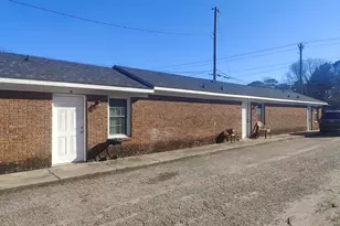 916 E Raleigh Blvd, Rocky Mount, NC 27801 - Photo 1