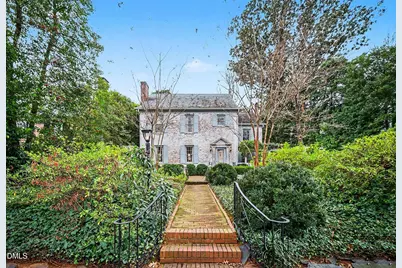 208 Hempstead Place, Charlotte, NC 28207 - Photo 1