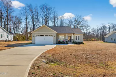 102 Hawk Place, Goldsboro, NC 27530 - Photo 1