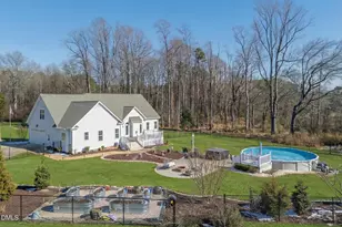 2805 Greenridge View Ln, Zebulon, NC 27597 - Photo 1