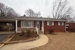 2805 Trail 6, Burlington, NC 27215 - Photo 1