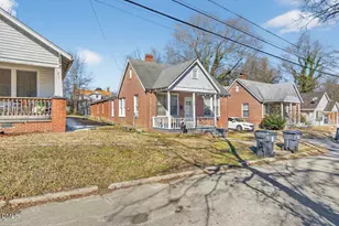 607 Highland Ave, Henderson, NC 27536 - Photo 1