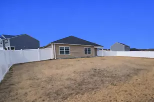 7705 Sand Pit Rd, Stantonsburg, NC 27883 - Photo 1