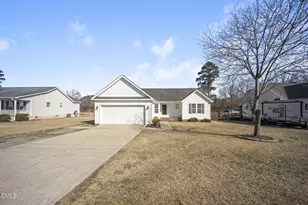 113 Dawn Ave, Four Oaks, NC 27524 - Photo 1