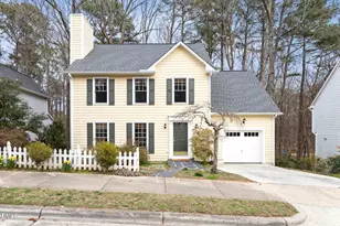 218 Oxford Hills Dr, Chapel Hill, NC 27514 - Photo 1