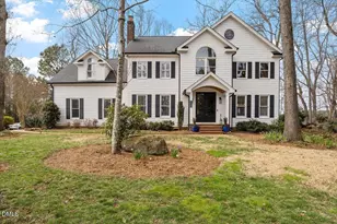 112 Stratford Dr, Chapel Hill, NC 27516 - Photo 1