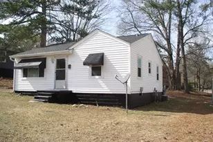 1061 N Pinkston St, Henderson, NC 27536 - Photo 1