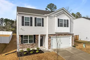 2113 Fletchers Rdg Dr, Durham, NC 27703 - Photo 1