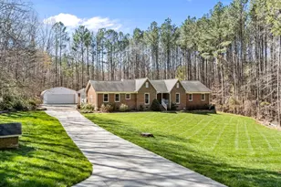 4126 Somerset Dr, Oxford, NC 27565 - Photo 1