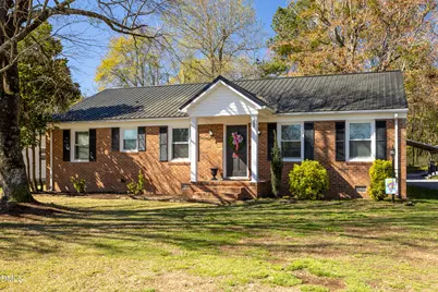 503 N Lincoln Street, Benson, NC 27504 - Photo 1