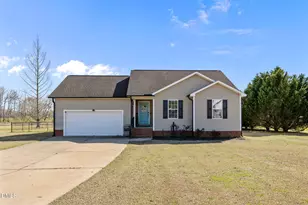 35 Birch Grove Ln, Coats, NC 27521 - Photo 1