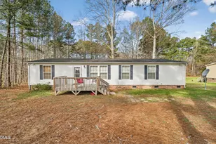 40 Buck Ridge Rd, Louisburg, NC 27549 - Photo 1