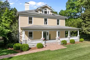 400 Ransom St, Chapel Hill, NC 27516 - Photo 1