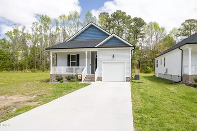 310 E Yukon Street, Kenly, NC 27542 - Photo 1