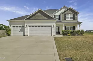 5432 Mountain Run Dr, Hope Mills, NC 28348 - Photo 1