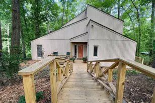 2901 Debra Dr, Raleigh, NC 27607 - Photo 1