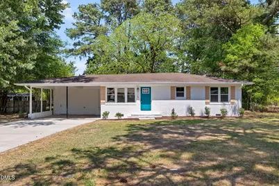 115 E Heath Avenue, Smithfield, NC 27577 - Photo 1