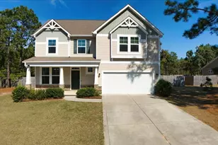 3015 Dana Ln, Aberdeen, NC 28315 - Photo 1