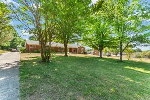 1920 S Main St, Graham, NC 27253 - Photo 1