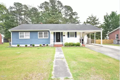 1011 S 1st Street, Smithfield, NC 27577 - Photo 1