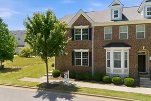 106 Spring Pine Ln, Holly Springs, NC 27540 - Photo 1