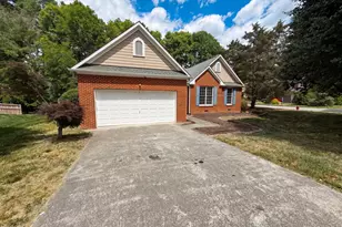 2 Afton Pl, Durham, NC 27703 - Photo 1