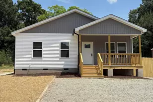 421 Crater St, Burlington, NC 27217 - Photo 1