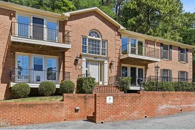 1515 E Franklin Street #Apt 16, Chapel Hill, NC 27514 - Photo 1