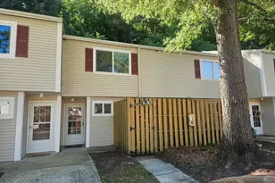 220 Elizabeth St, Chapel Hill, NC 27514 - Photo 1