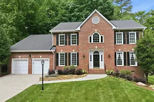 113 N Haven Dr, Chapel Hill, NC 27516 - Photo 1