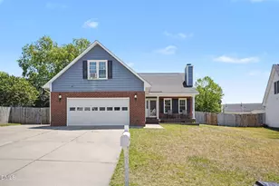2805 Franzia Dr, Fayetteville, NC 28306 - Photo 1