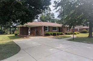 1108 Friendly Rd, Dunn, NC 28334 - Photo 1
